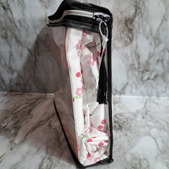 Juicy Couture Twin Sheet Set White/Pink/Red‎ One Flat Sheet One Fitted Sheet - Picture 5 of 8